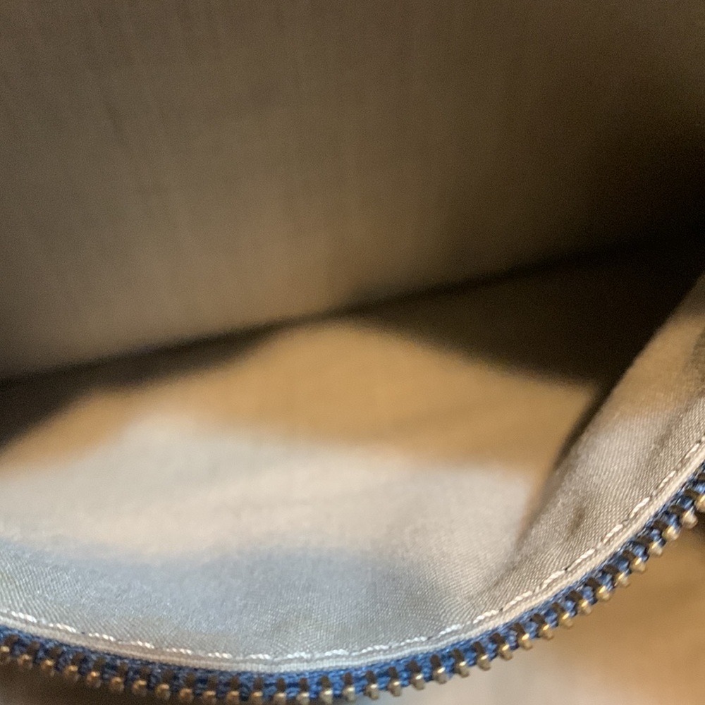 Large Marc Jacobs - Teal Color Leather Purse Hand/Shoulder Bag - Picture 12 of 15